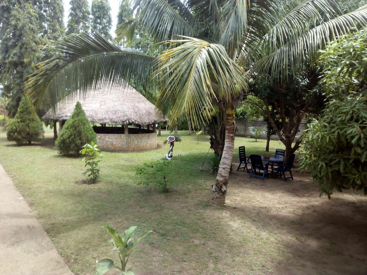 Hotel Royal Kpalimé Exterior photo